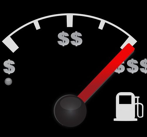 4 Tips to Save at the Pump With or Without a Gas Tax Holiday